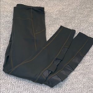 Athleta mesh side army green leggings